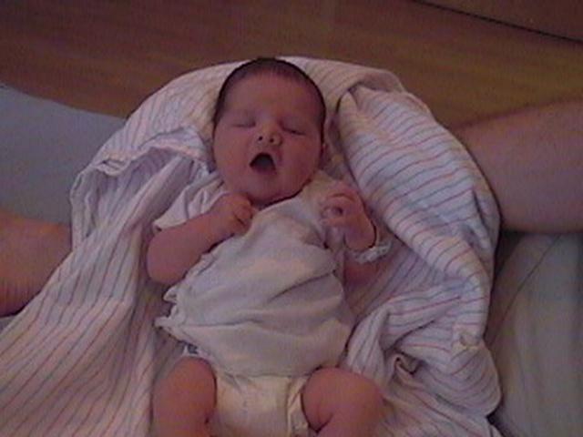 Grant5 - Newborn.jpg